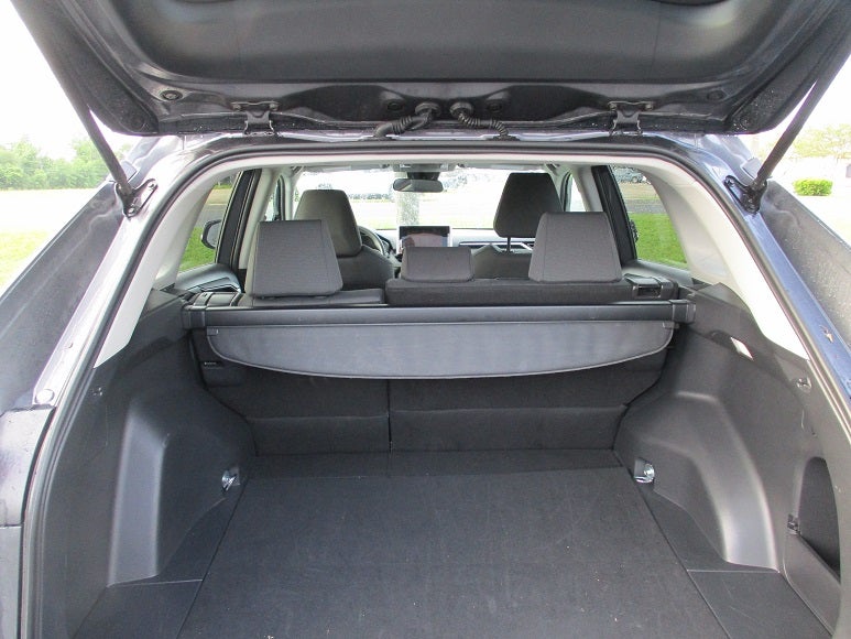 2024 Toyota RAV4 XLE FWD (GS)