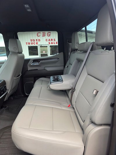 2023 GMC Sierra 1500 Crew Cab Short Box 4-Wheel Drive SLT