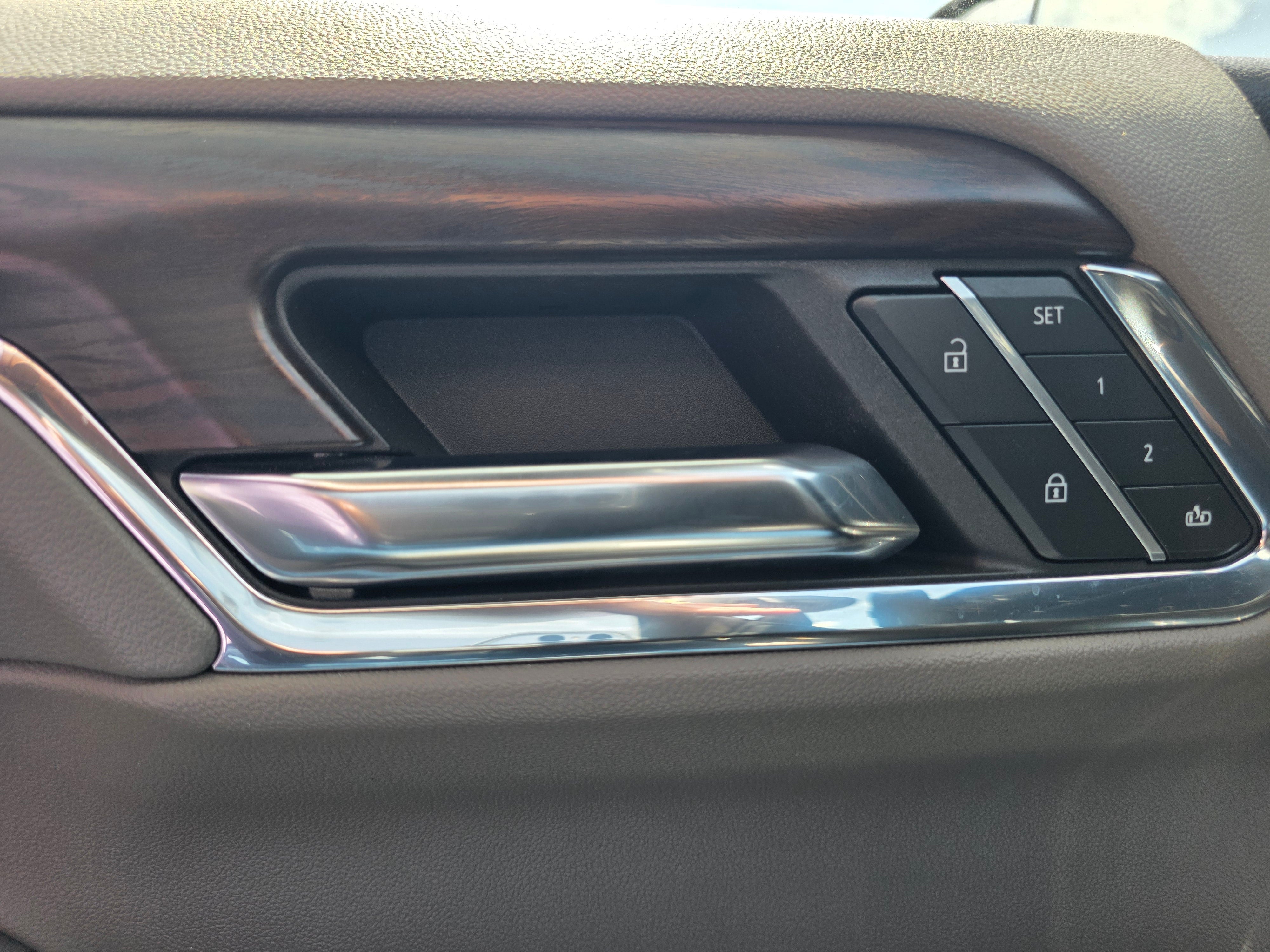 2023 GMC Sierra 1500 Crew Cab Short Box 4-Wheel Drive SLT