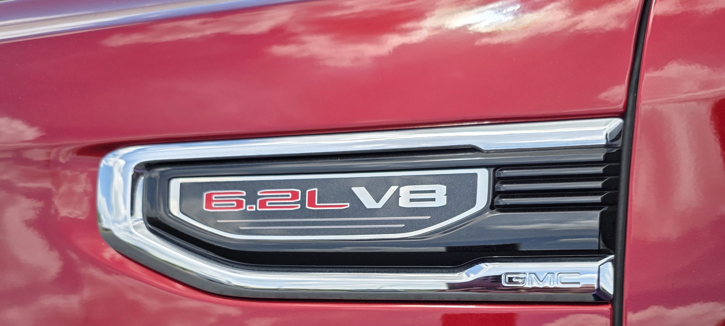 2023 GMC Sierra 1500 Crew Cab Short Box 4-Wheel Drive SLT