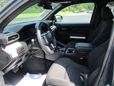 2024 Toyota Tacoma 4WD 4WD SR5 Double Cab 5' Bed AT (GS)