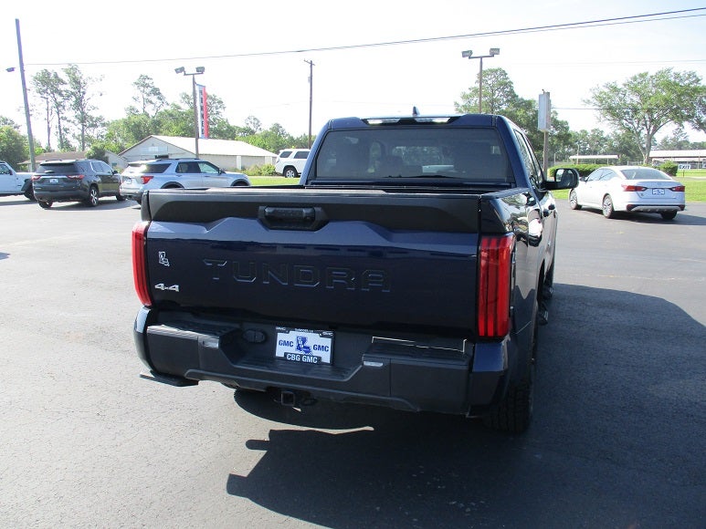 2023 Toyota Tundra 4WD 4WD SR5 CrewMax 5.5' Bed (SE)