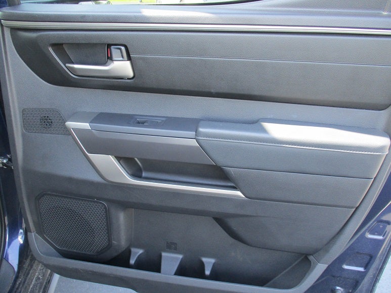 2023 Toyota Tundra 4WD 4WD SR5 CrewMax 5.5' Bed (SE)